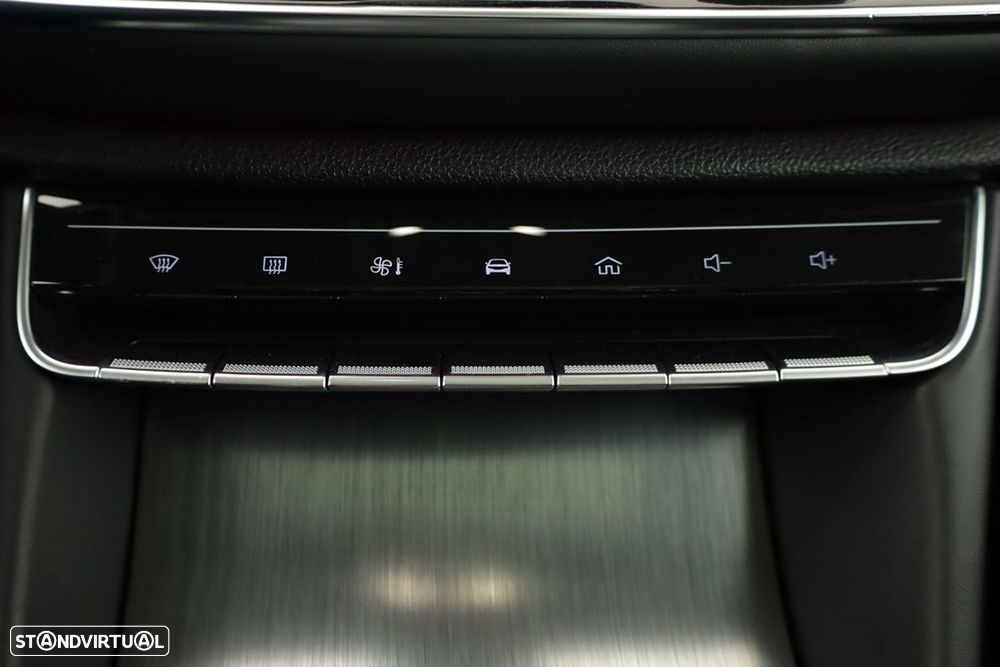 MG EHS 1.5 T-GDI Plug-in Hybrid Luxury - 13