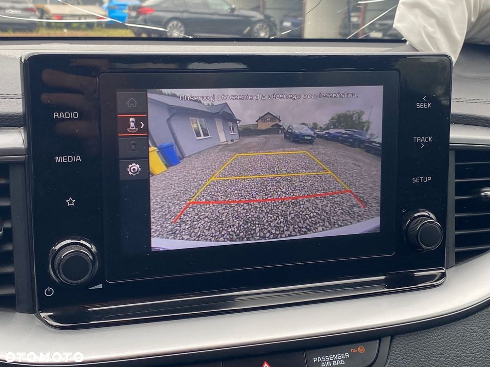 Kia Ceed 1.5 T-GDI M - 21