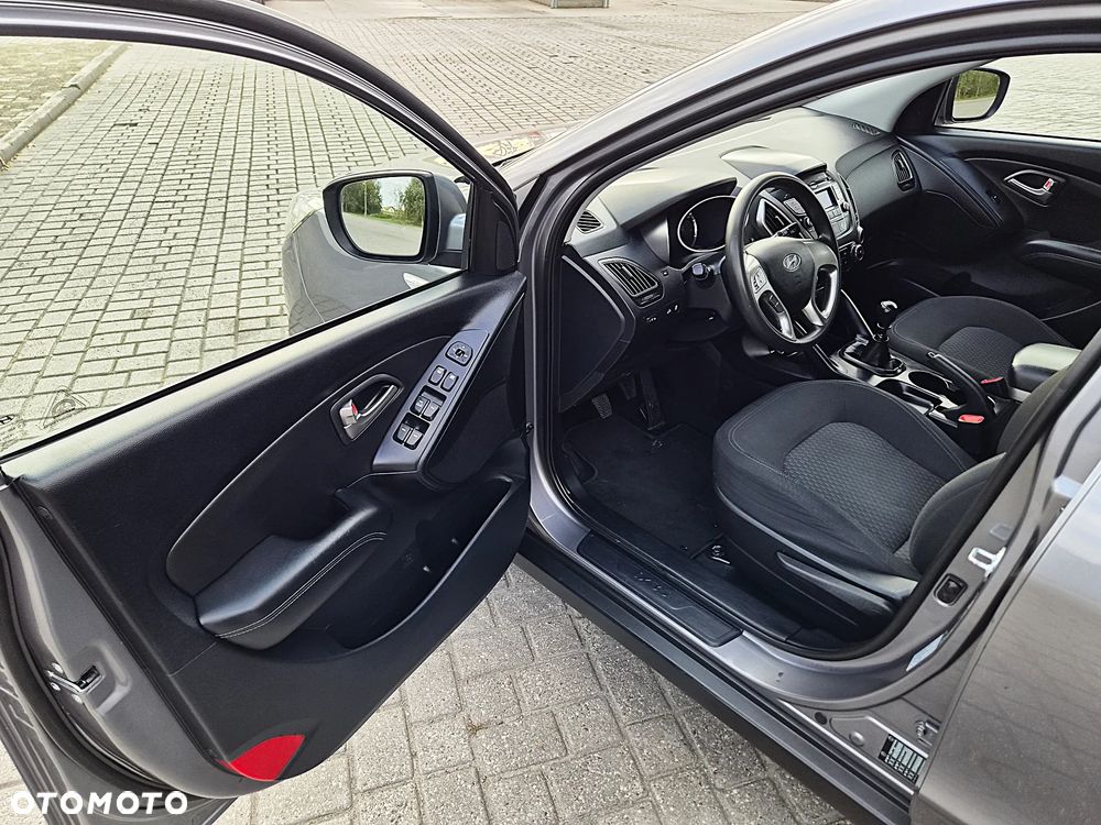 Hyundai ix35 1.6 2WD blue Style - 15