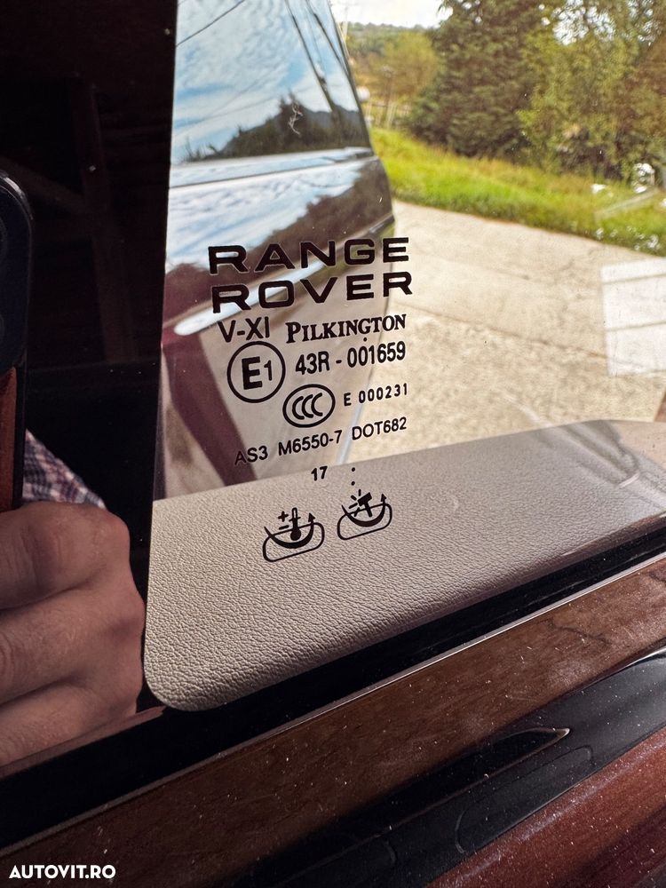 Land Rover Range Rover 3.0 I TDV6 Vogue - 17