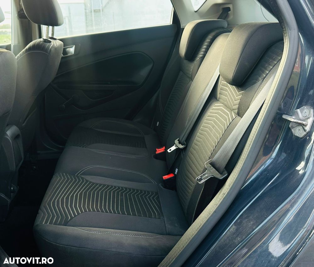 Ford Fiesta - 4