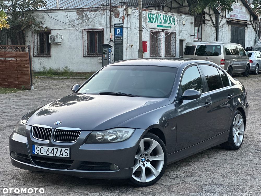 BMW Seria 3 325i - 3