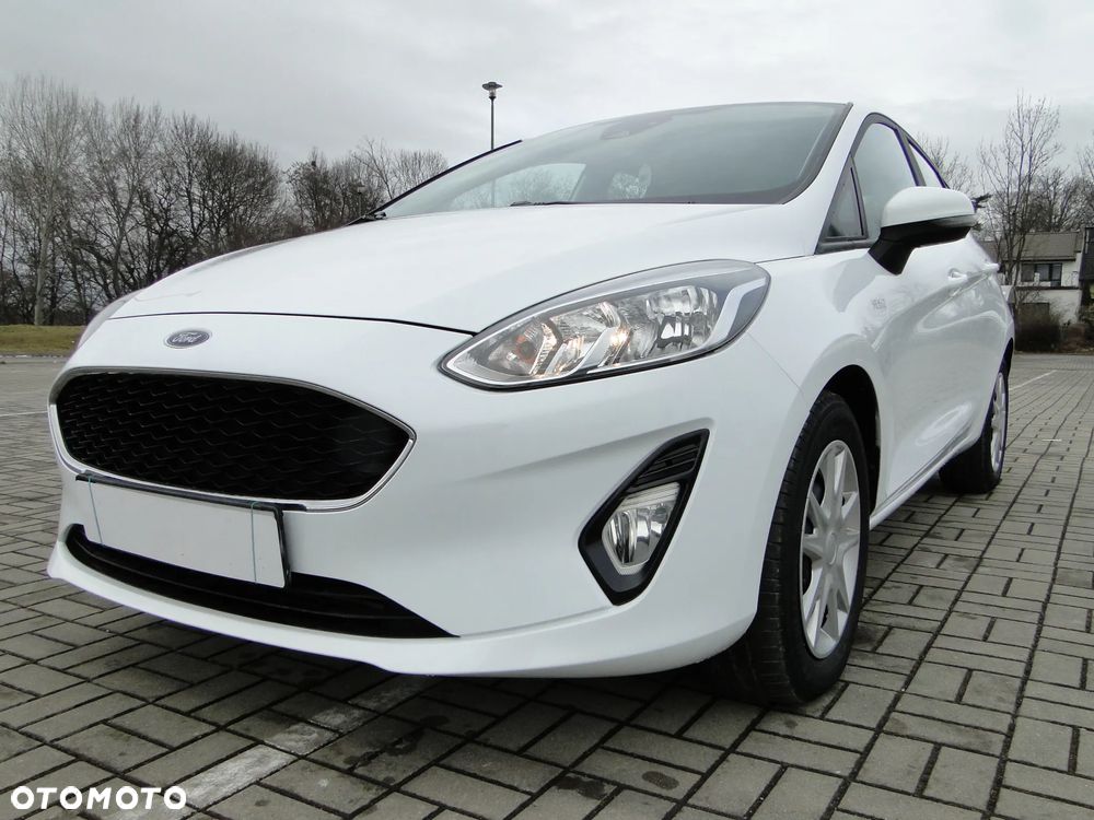 Ford Fiesta - 32
