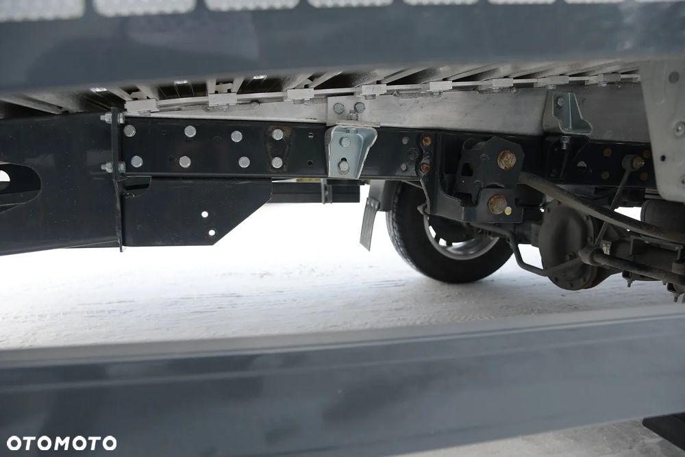 Iveco DAILY 35-180 * 3.0 Diesel 180KM * AUTOLAWETA * HiMATIC * NAVI * KAMERA COFANIA * IDEALNY STAN! - 20