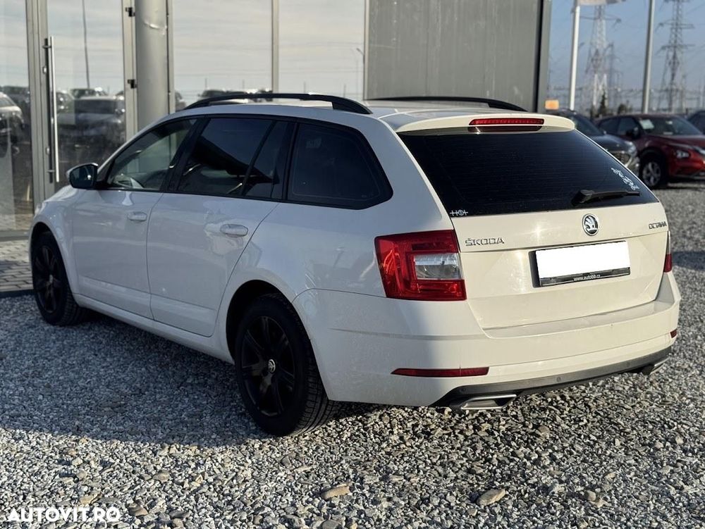 Skoda Octavia - 7