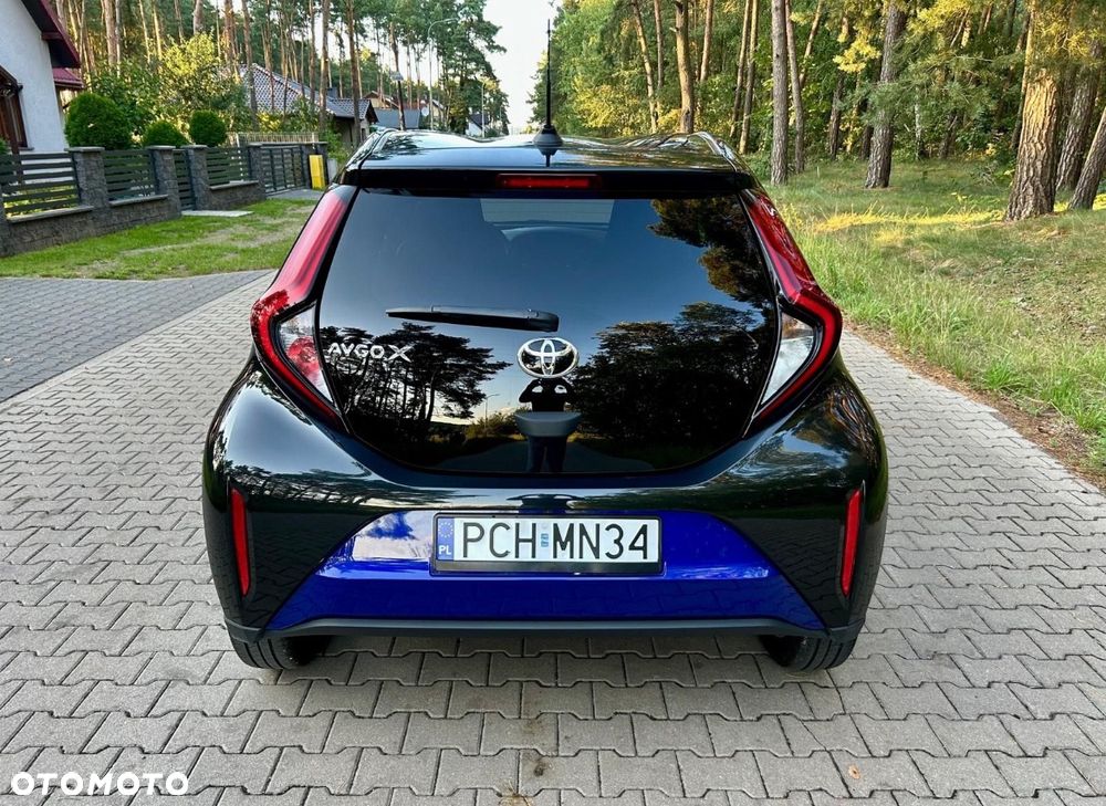 Toyota Aygo x.shift x-play connect - 5