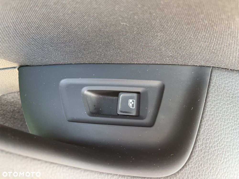 Volkswagen Passat Variant 2.0 TDI Business DSG - 21
