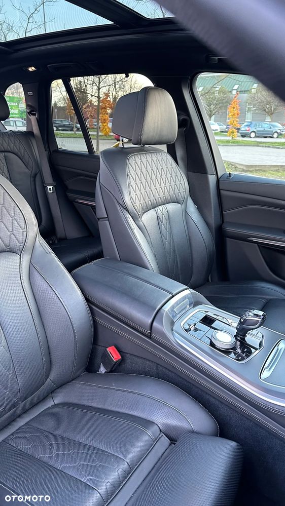 BMW X5 xDrive45e - 9