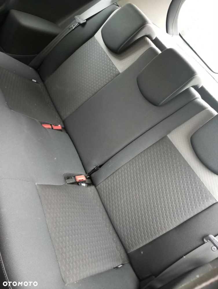Renault Clio 1.5 dCi Alize - 8