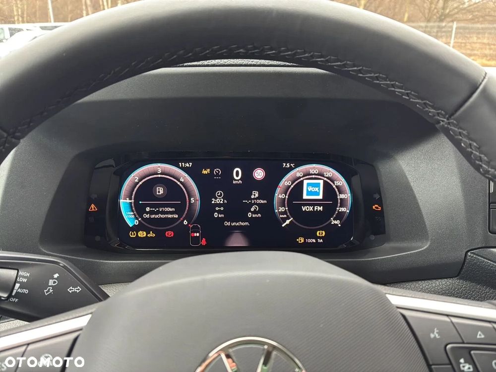 Volkswagen Crafter 35 Furgon L4H3, 2.0BiTDI 177KM, Wysoki dach, r. o. 4490mm - 24