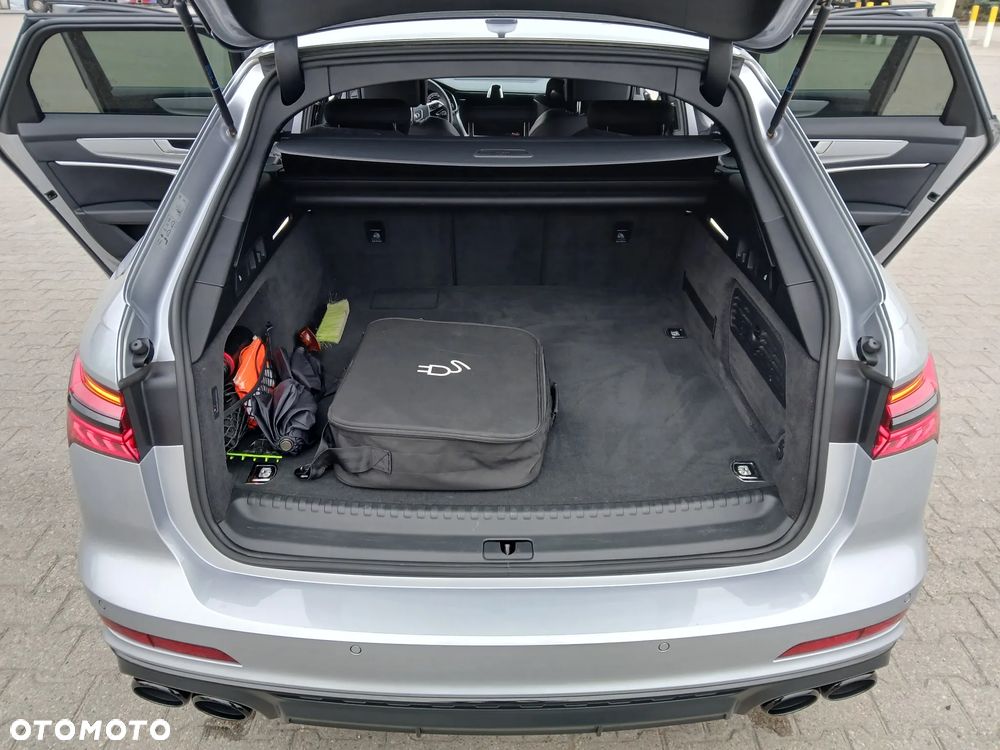 Audi A6 Avant 55 TFSI e quattro S tronic sport - 23
