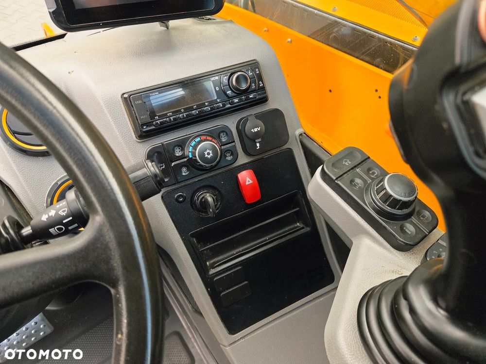 JCB 532 70 AGRISUPER 536 70 541 70 MANITOU 531 70 - 6