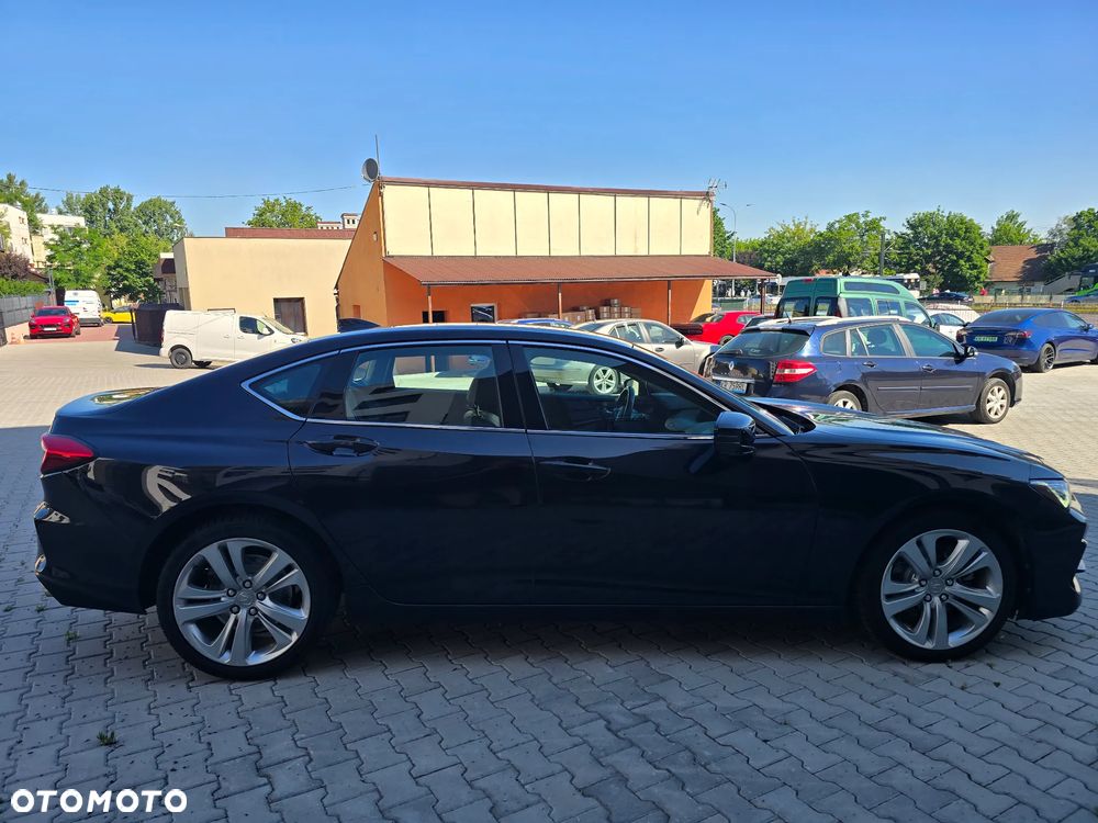 Acura TLX - 11