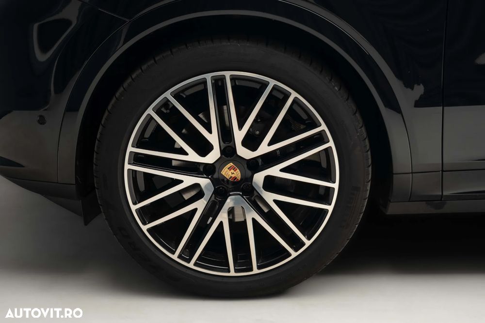 Porsche Cayenne Standard - 11