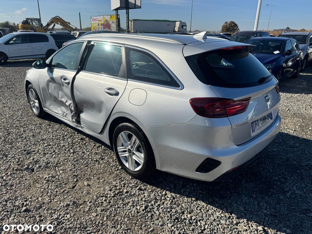 Kia Ceed 1.0 T-GDI 120 OPF Nightline Edition - 5