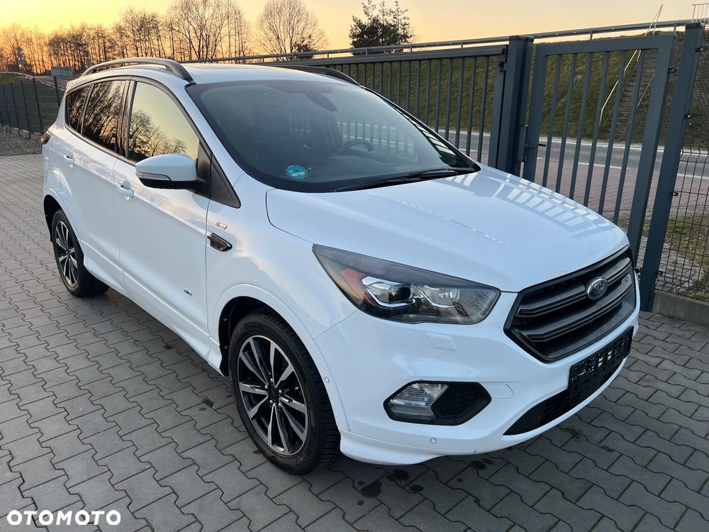Ford Kuga 1.5 EcoBoost 4x4 ST-Line - 3