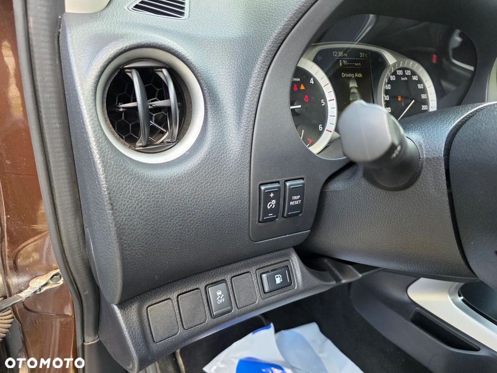 Nissan Navara - 7