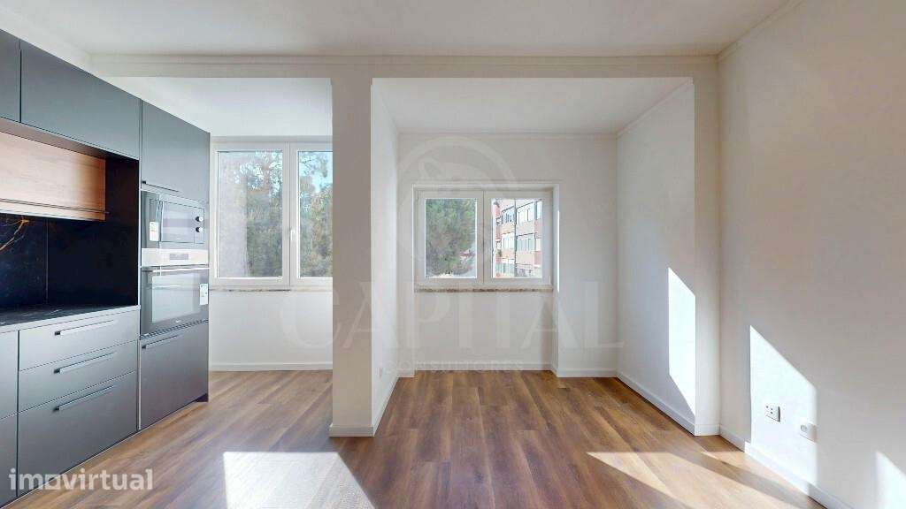 T2 totalmente remodelado com 2 varandas - Grande imagem: 4/27