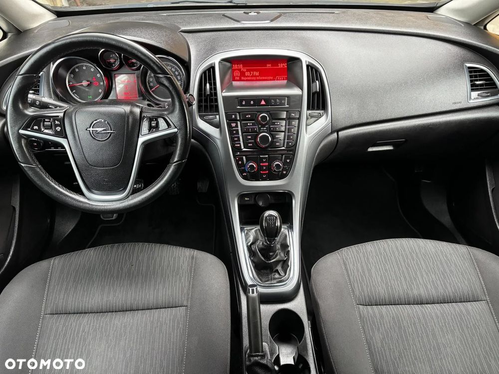 Opel Astra 1.6 Exklusiv - 16