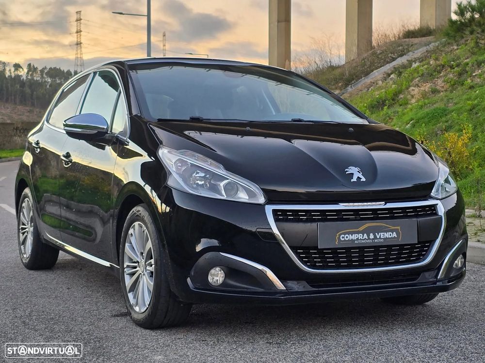 Peugeot 208 1.6 BlueHDi Style - 3