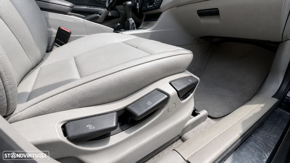 BMW X3 2.0 d - 14