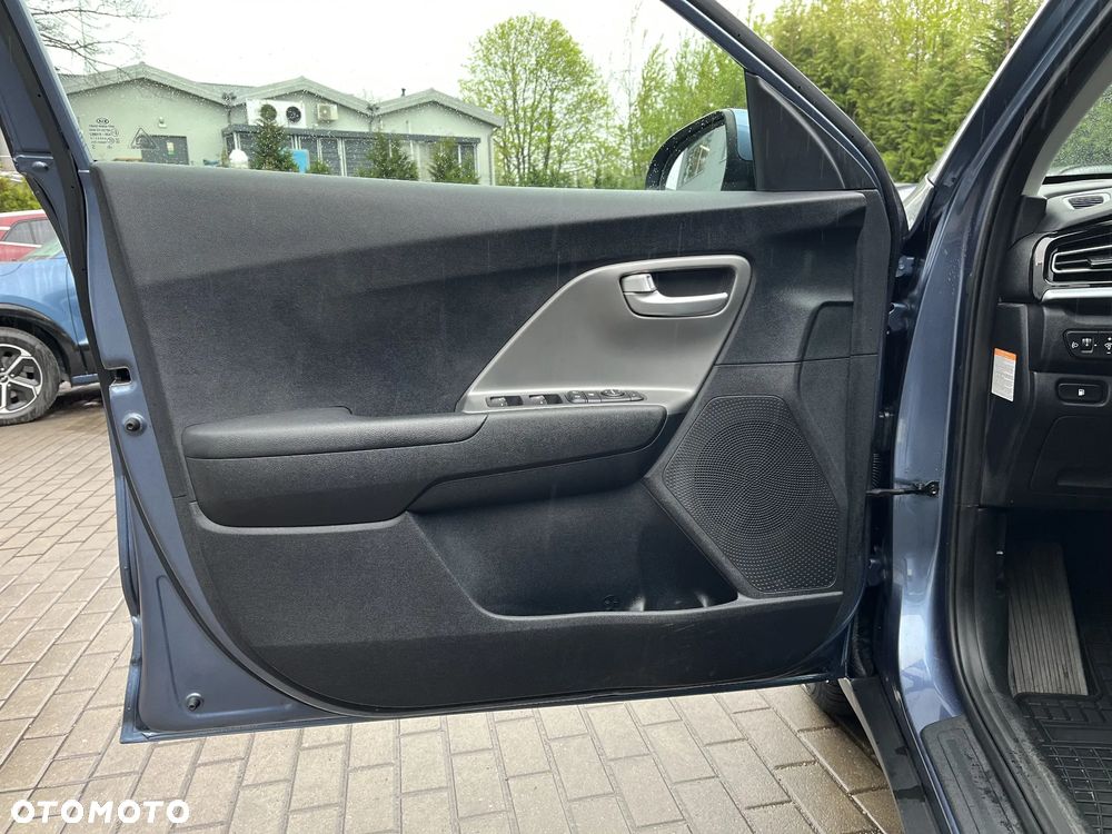 Kia Niro 1.6 GDI Hybrid M - 10