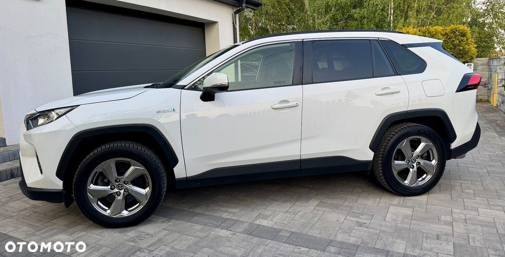 Toyota RAV4 - 9