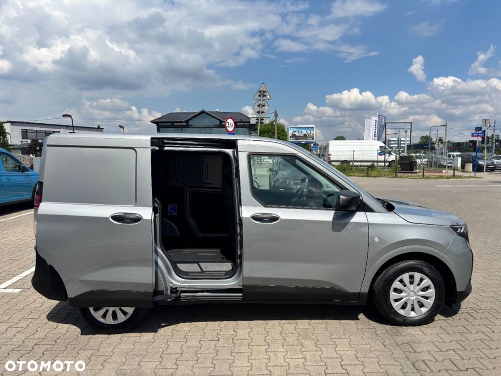 Ford Transit Courier - 7