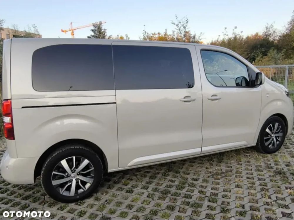 Toyota Proace Verso 2.0 D4-D Medium VIP - 1