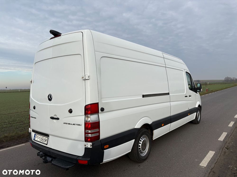 Mercedes-Benz Sprinter - 7