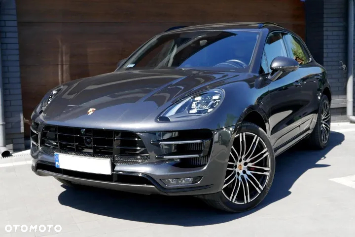 Porsche Macan Turbo - 39