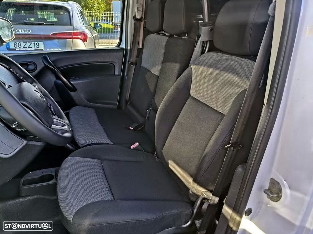 Renault kangoo maxi 1.5 dci - 21