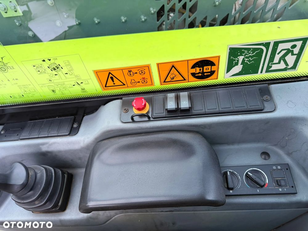 Claas Scorpion 732 Varipower - 20