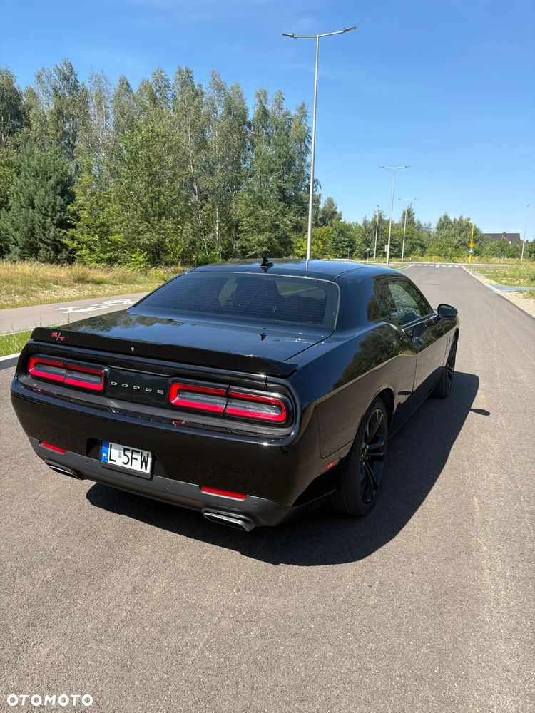 Dodge Challenger 5.7 R/T - 7