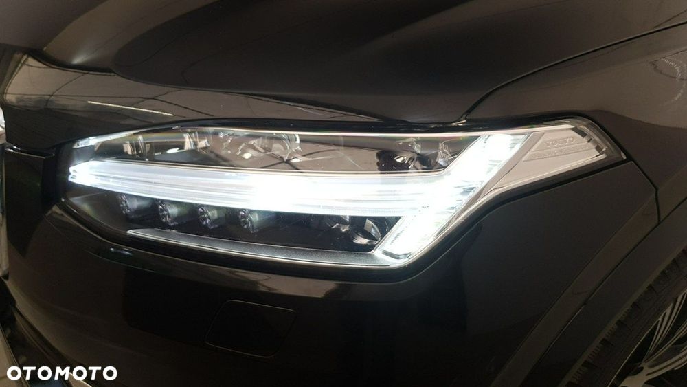 Volvo XC 90 - 10