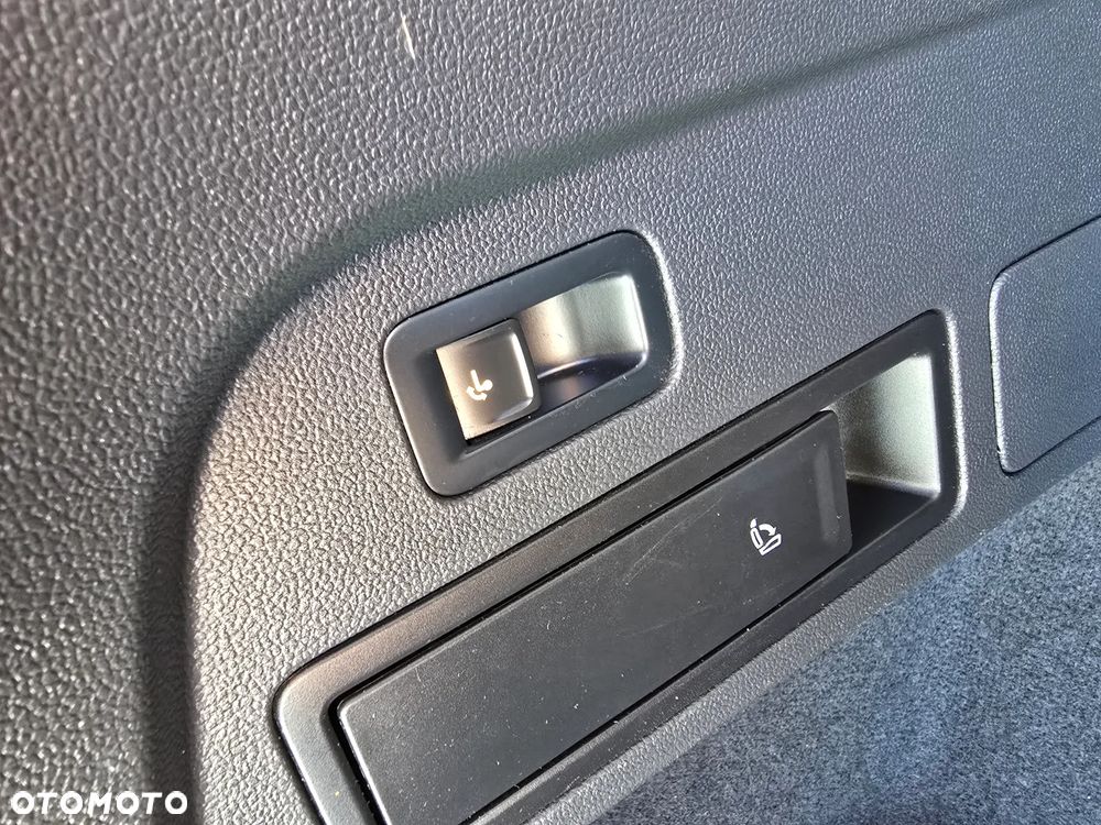 Volkswagen Tiguan Allspace 2.0 TDI SCR 4Motion DSG Highline - 20
