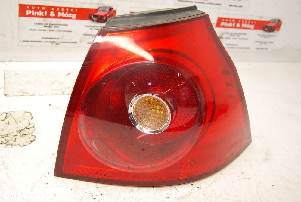 LAMPA PRAWY LEWY TYŁ TYLNA 1K6945096J 1K6945095E VW GOLF V 1K6945096E 1K6945112 1K6945095G 1K6945096G