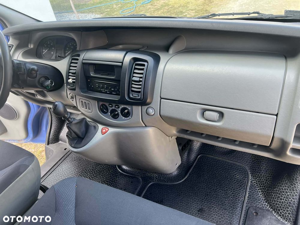Renault TRAFIC - 14