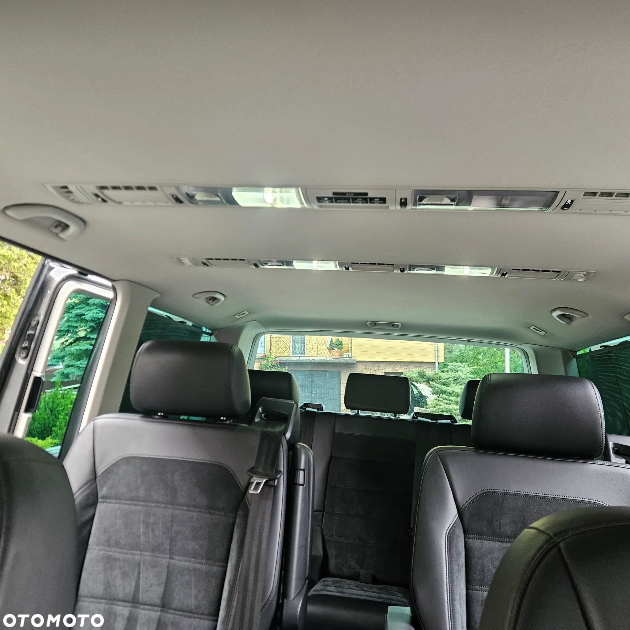 Volkswagen Multivan 2.0 BiTDI L1 Highline DSG - 23