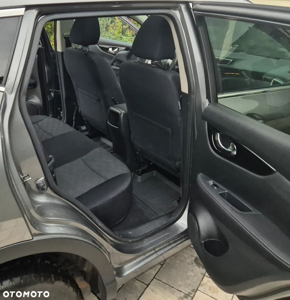 Nissan Qashqai - 22