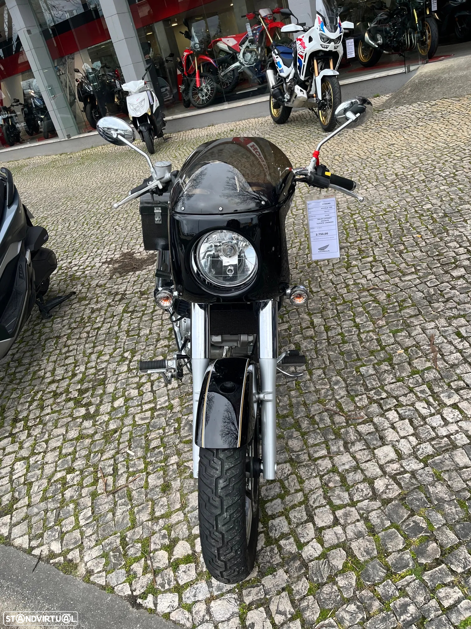 Hyosung Aquila 250 - 2