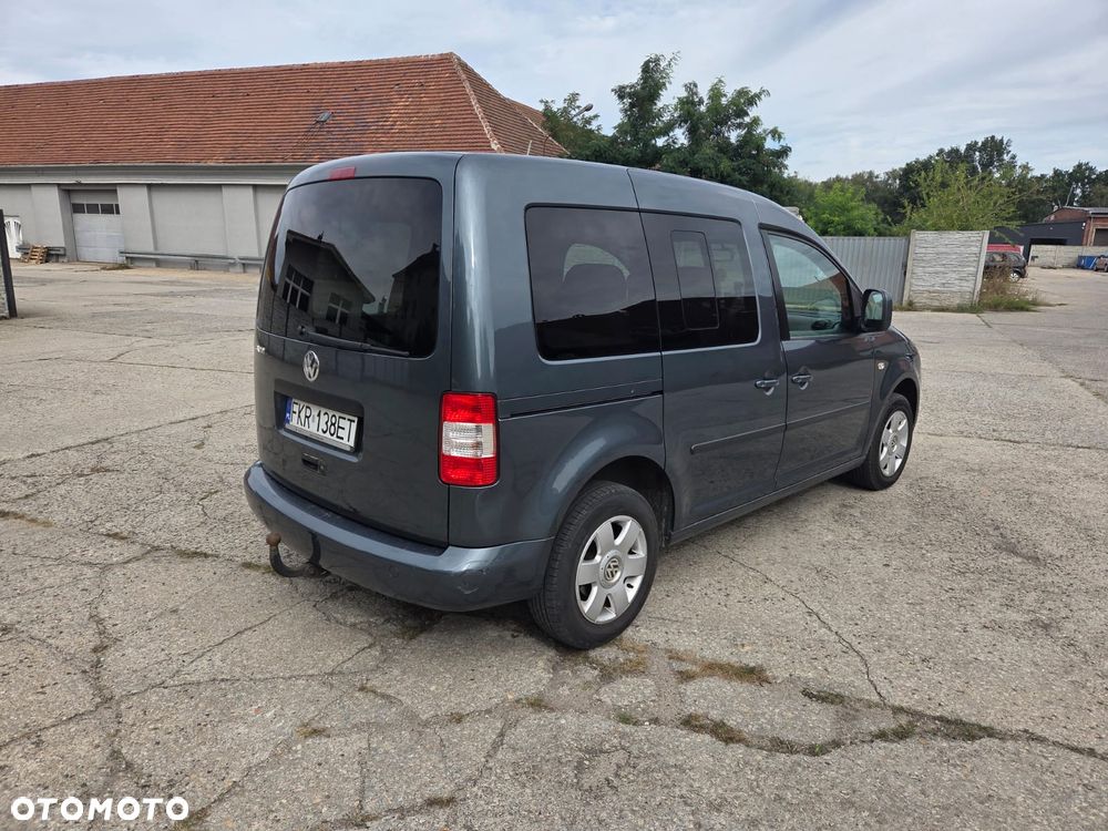 Volkswagen Caddy Life - 8