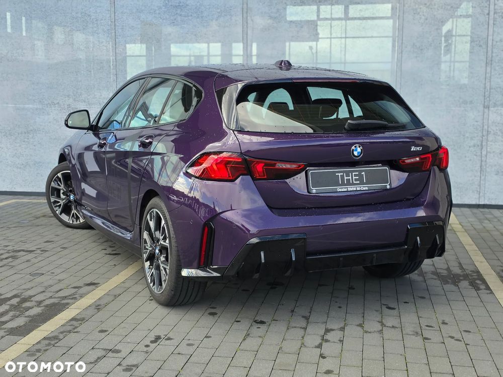 BMW Seria 1 120 mHEV - 4