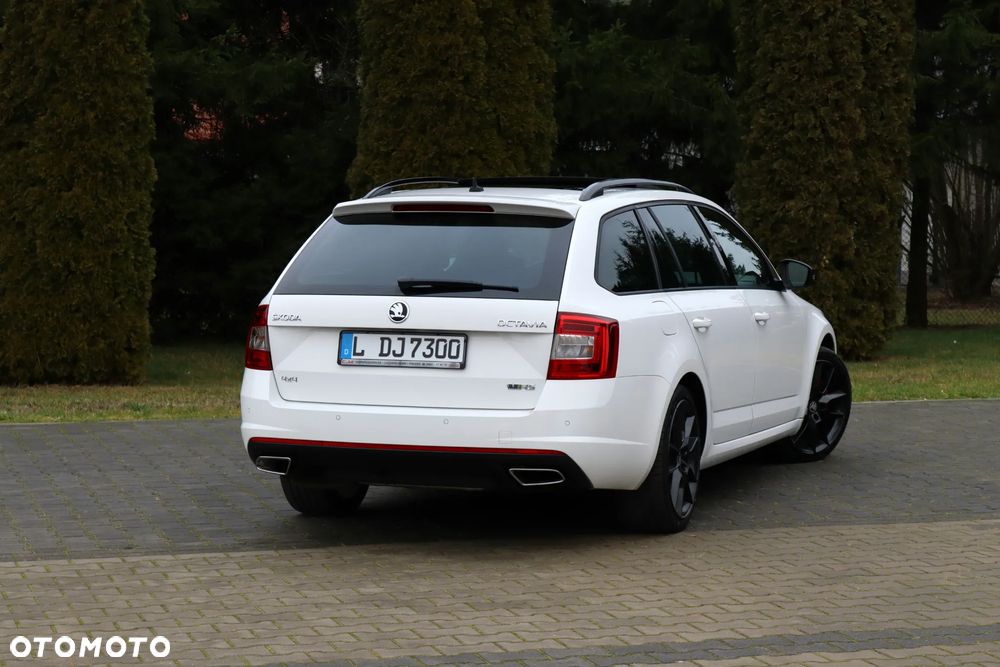 Skoda Octavia 2.0 TDI 4x4 DSG RS - 18
