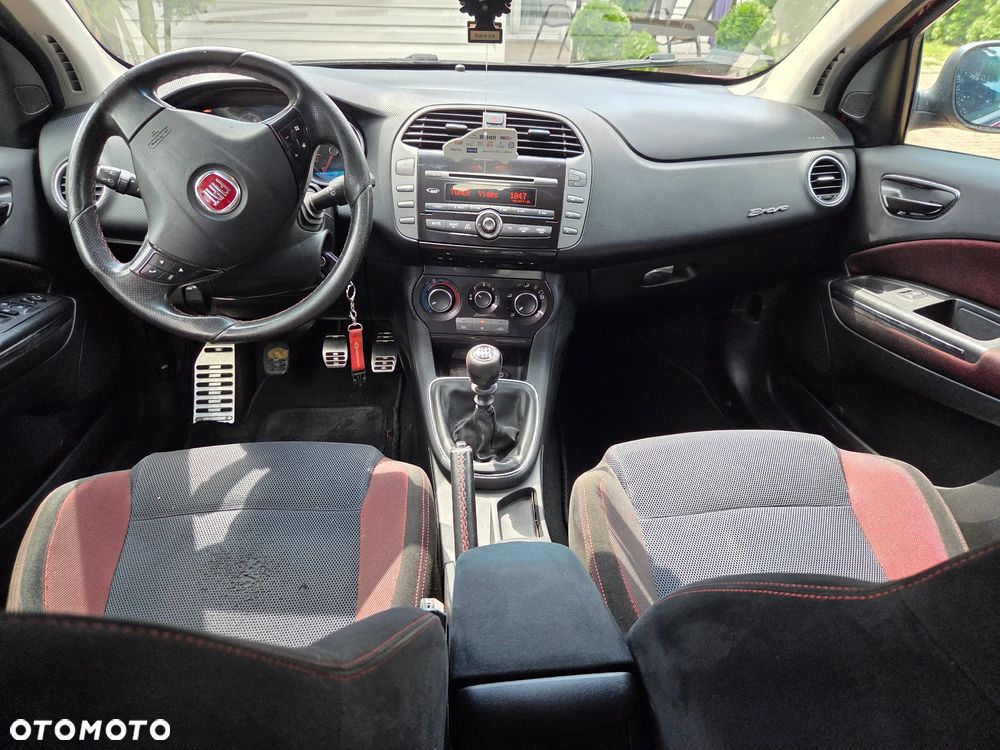 Fiat Bravo 1.4 T-JET 16V Dynamic - 17