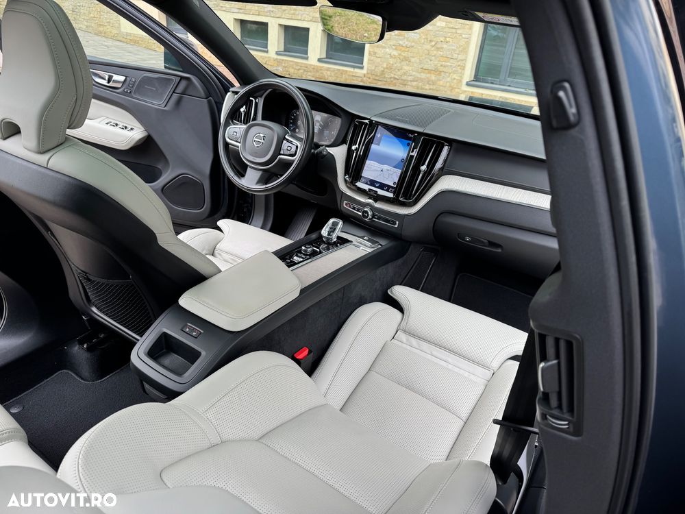 Volvo XC 60 D5 AWD Inscription - 10