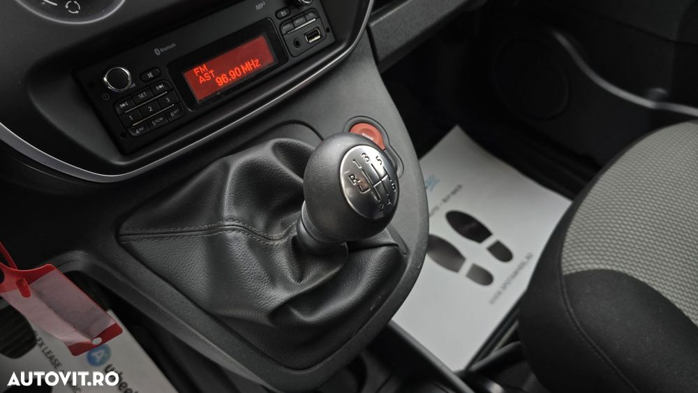 Renault Kangoo - 17