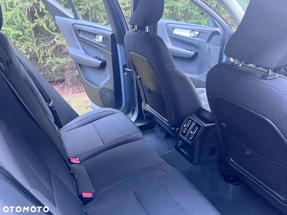 Volvo XC 40 T4 Recharge DKG Inscription Expression - 6