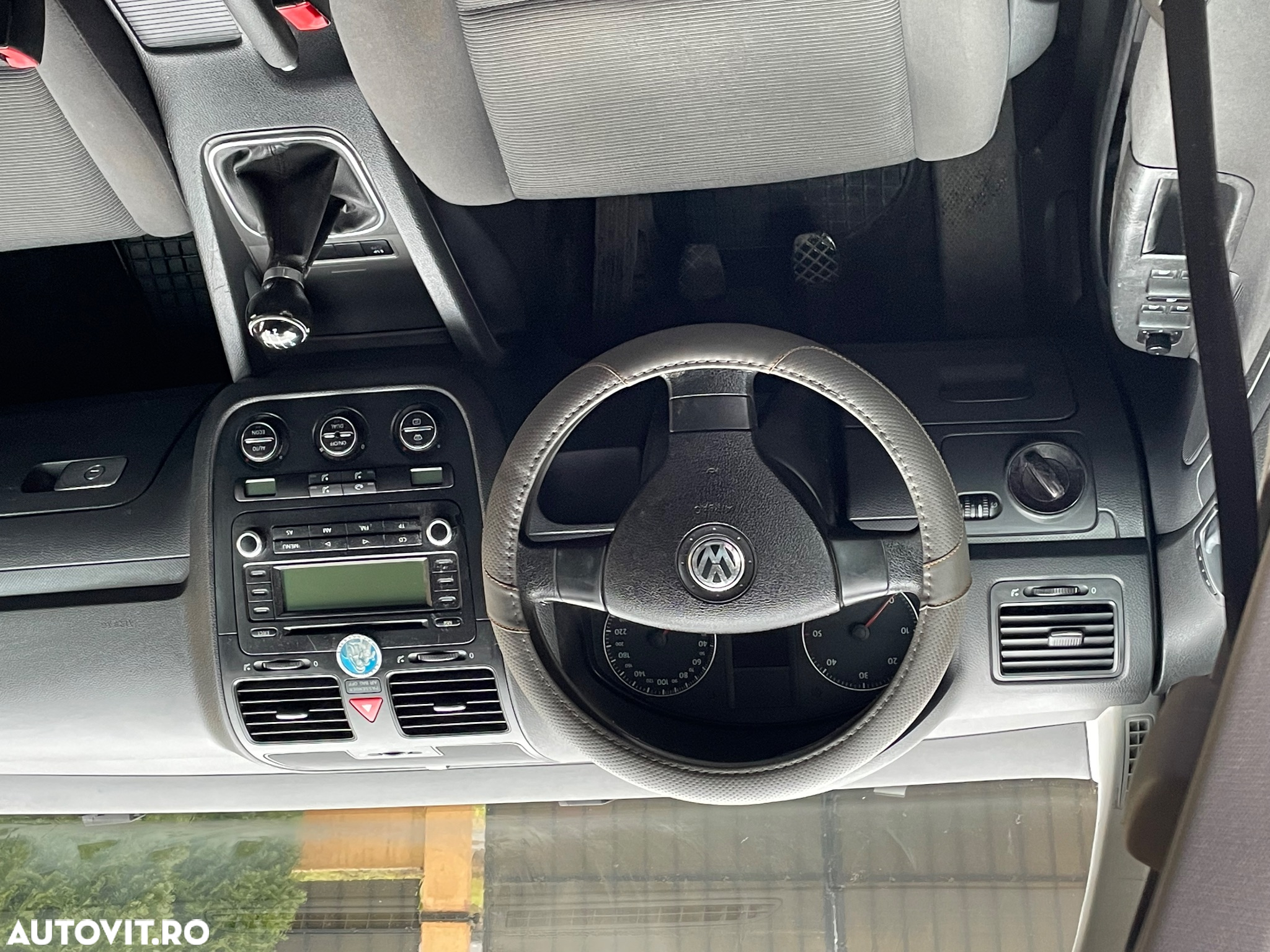 Volkswagen Golf 1.9 TDI Comfortline - 28