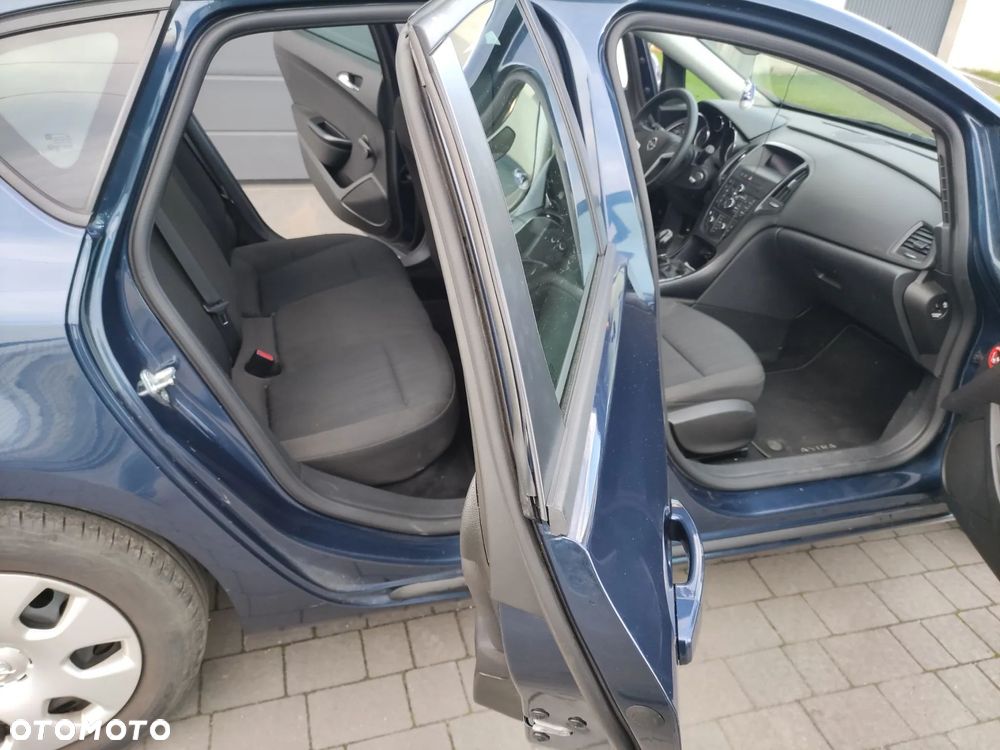 Opel Astra - 17